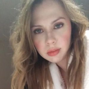 Meet your Posher, Natasha